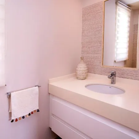 Almandrina By Interhome *