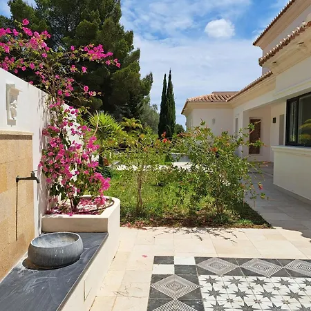 Almandrina By Interhome Villa