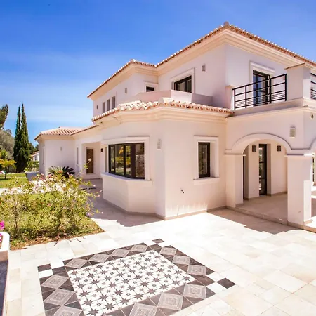 Almandrina By Interhome *