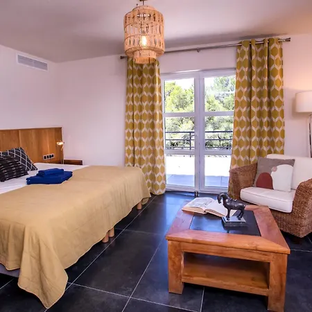 Almandrina By Interhome Villa *