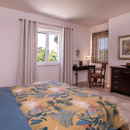 Almandrina By Interhome Javea